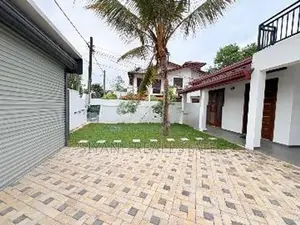 Luxury House For Sale In Malabe, Arangala