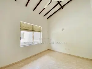 3rd Floor Apster House For Rent In Corea Mawatha, Thalawathugoda
