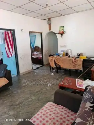 Single house sale in Negombo -13 Perch