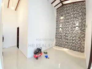 Newly Build Luxury Single Story House for Sale Kahathuduwa