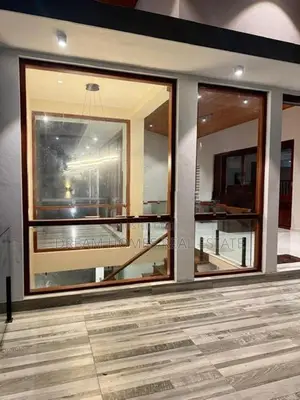 Boralesgamuwa Furnished Indoor Pools with Luxury House for Rent
