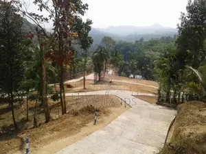 Land for sale in Madana (Rambukkana Rd)