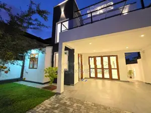 පිලියන්දලින් සුකෝපබෝගී අලුත්ම දෙමහල් නිවසක් විකිනීමට