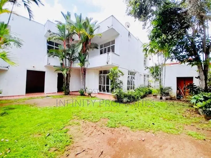 (AF955) 02 Storey House Sale at Wethasinghe Garden Pitakotte