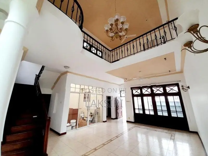 4 Bedrooms Bathrooms Modern House Rent Baddagana Road Pitakotte
