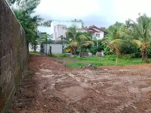 Land for Sale in Wanaguru Mawatha Hokandara