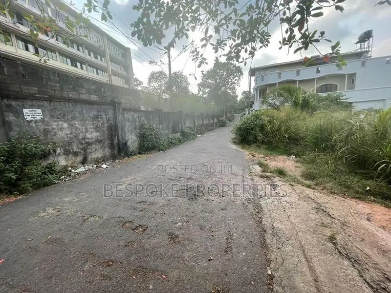 Land for Sale in Jayawardenapura Kotte Hospital Road