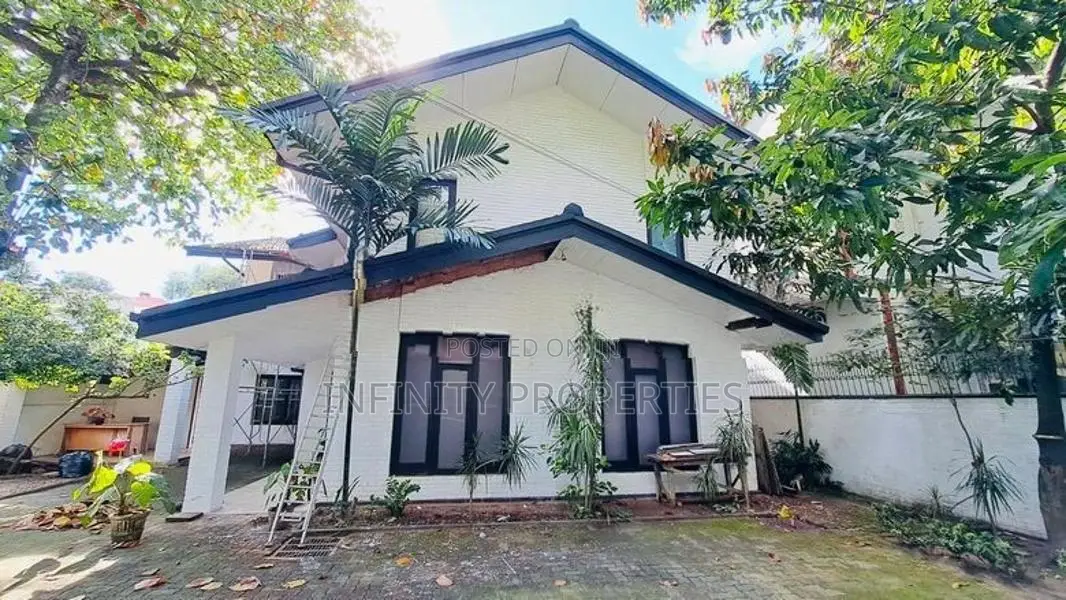 (AF964) 02 Storey House Rent Near Tunmulla Junction Colombo 07