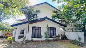 (AF964) 02 Storey House Rent Near Tunmulla Junction Colombo 07