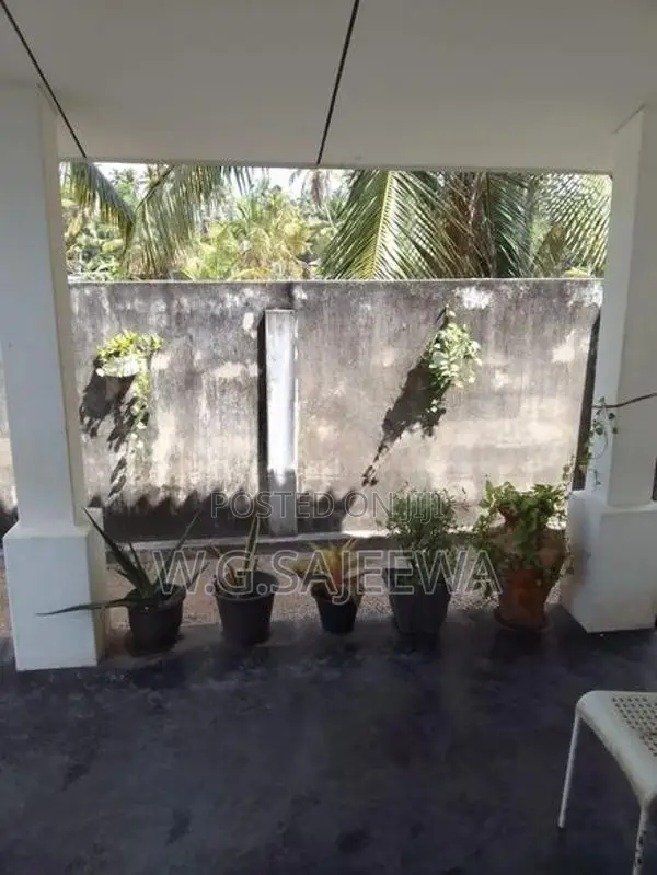 Land for sale in Kandawala katana