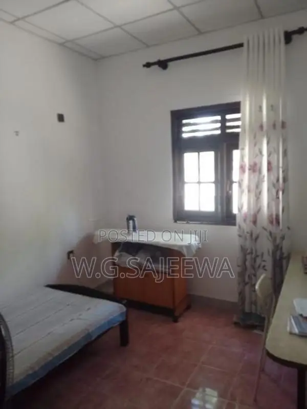Land for sale in Kandawala katana