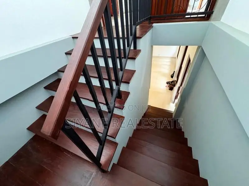 Brand New Super Luxury House for Sale in Malabe