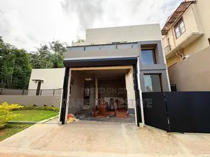 Brand New Super Luxury House for Sale in Malabe
