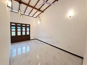 Brand New Luxury Single Story House For Sale In Homagama