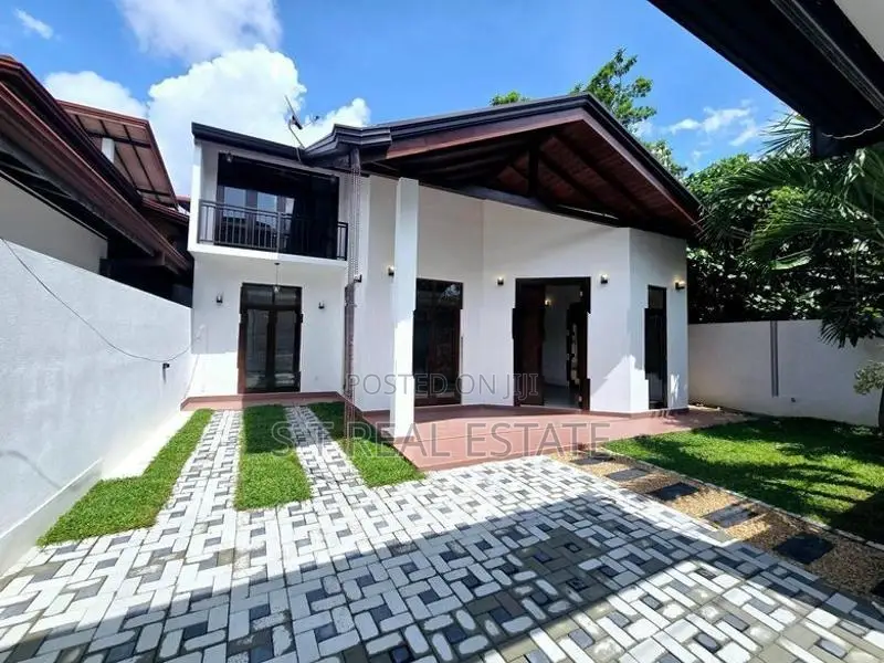 Modern Designed Luxury 2 Story House For Sale In Kottawa