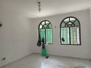උඩුමාලේ 2nd Floor Marine Drive Building Col 4