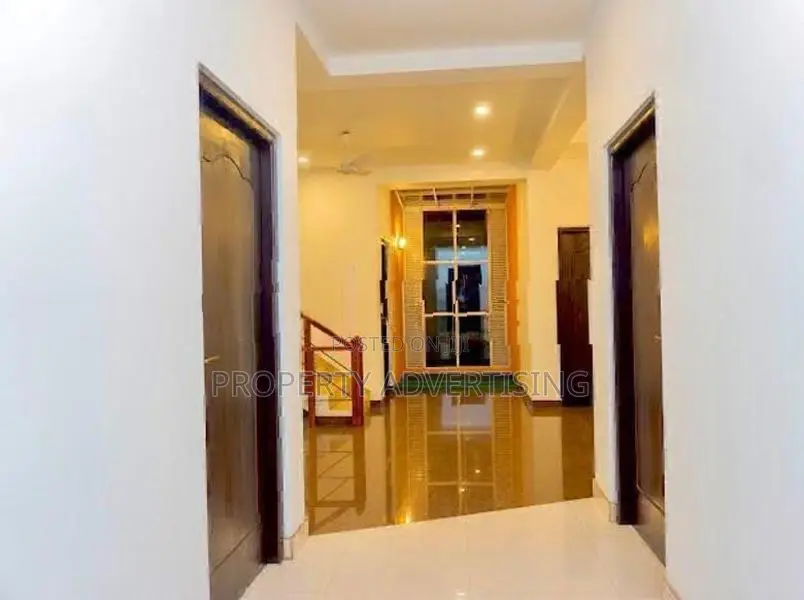 Main Road Facing Luxury House for Sale in Boralesgamuwa
