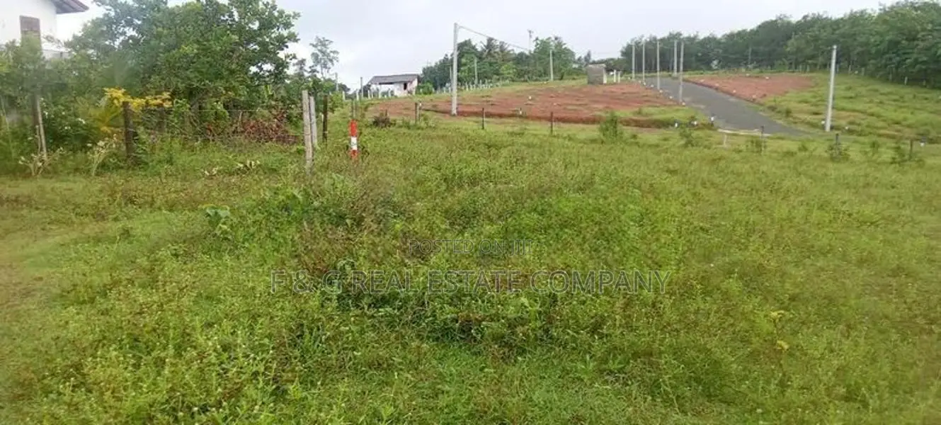 Land for Sale Bandaragma