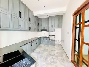 Modern 5 Bedroom Luxury House for Sale – Bellanwila