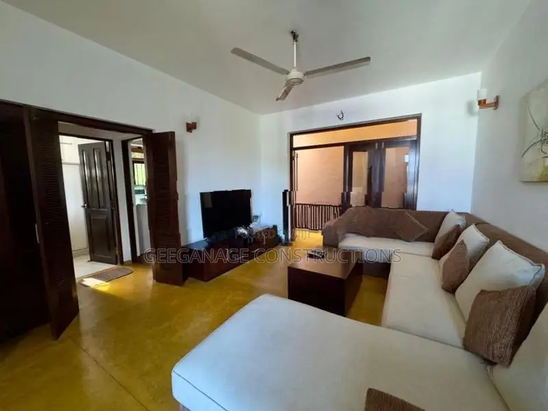 Boutique Design House for Sale in Malabe