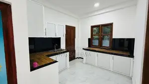 Brand new House for sale in Miriswatta