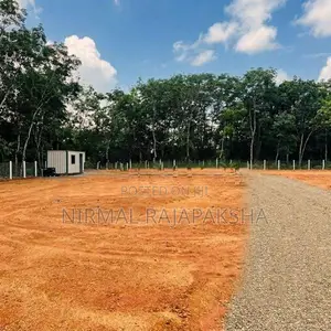 Excellent Land for Sale in Kaduwela Nawagamuva