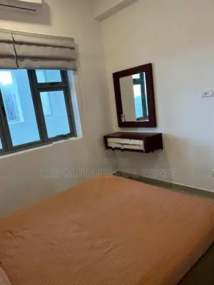 Golf Course View Luxury Apartment for Sale in Piliyandala
