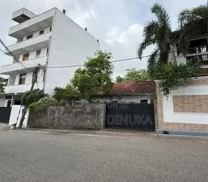 Land with House for Sale in Dehiwala