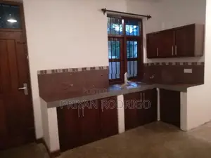 22 Perch Land with a Single Storied 03 Bedroom House for Sale at Kotte