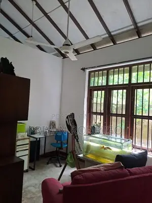 22 Perch Land with a Single Storied 03 Bedroom House for Sale at Kotte