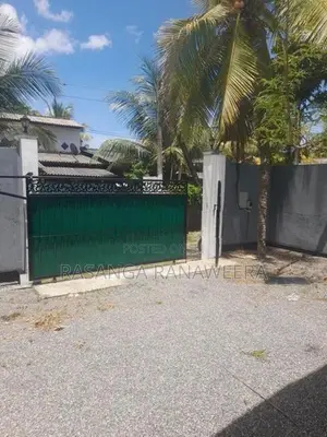 Full Complete Tiled House for Sale in Raigama, Bandaragama