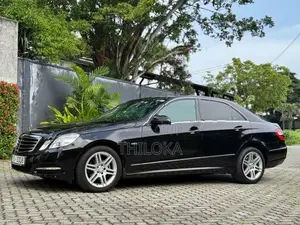 Mercedes Benz E200 2011
