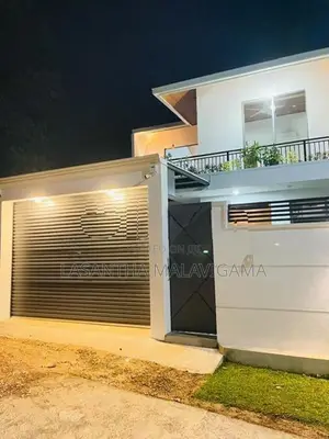 Brand New Modern Luxury Two Storey House for sale in Athurugiriya
