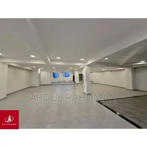 4th Floor Commercial Building With Lift