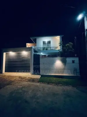 Brand New Modern Luxury Two Storey House for sale in Athurugiriya