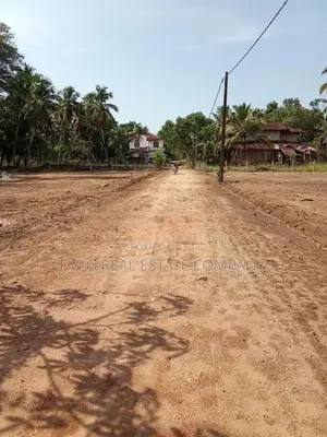 Diulapitiya Ullalapola Land for Sale