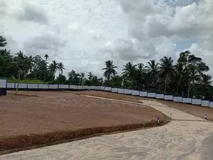 Bandaragama Uyanwatta Lake Font Land For Sale