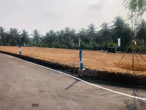 නේවාසික බිම්කොටස් විකිනීමට
