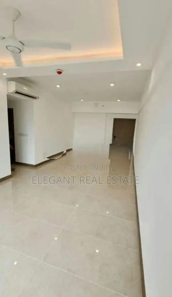 Marina Square - 01 Bedroom Apartment for Sale in Colombo 15 (A6235)