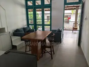 Holiday Short-Term Apartment for Rent in Nugegoda