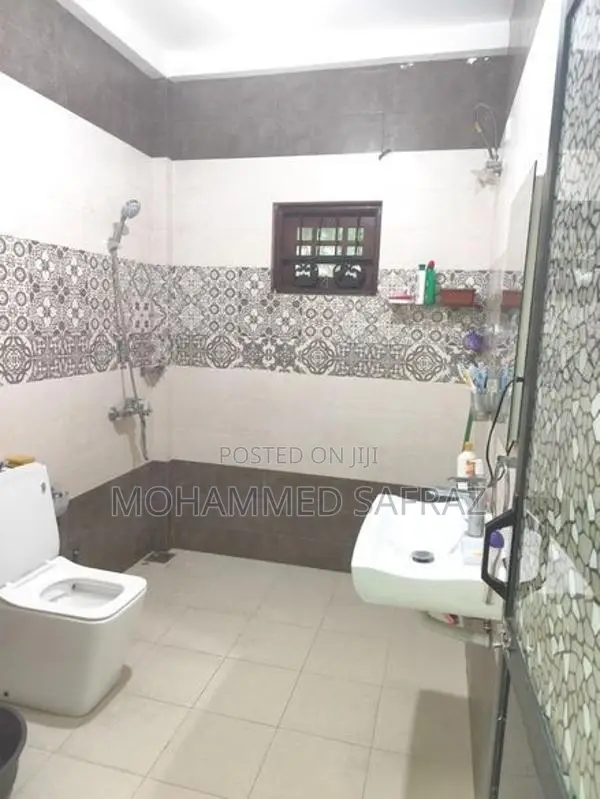 Rent for Semi Luxury house In Thihariya