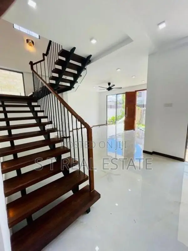 Eye Catching Designed Luxury Two Storey House for Sale in Athurugiriya