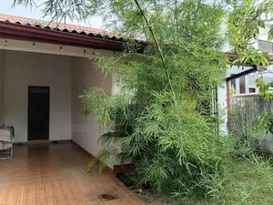 Ja-Ela : 2BR (11.5P) Single Storey House for Sale