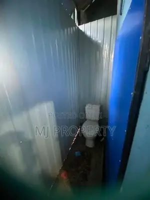 (GC-1069) Valuable Commercial Shop Space Rent in Godagama