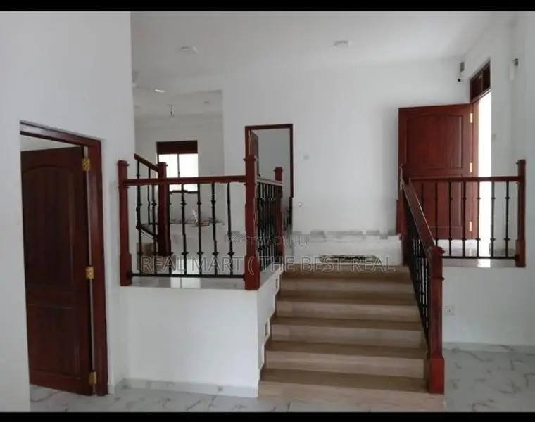 MALABE : 6BR (10P) TWO STORY HOUSE FOR SALE