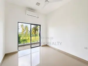 CANTEBURY GOLF 2 BR VIEW APARTMENT FOR SALE IN PILIYANDALA