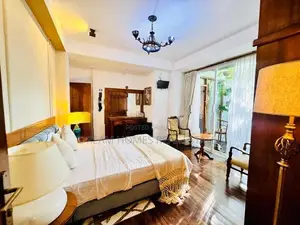 Fully Detached High-End House in Colombo 07