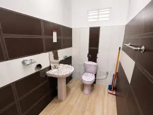 Nittambuwa Land with House for Sale