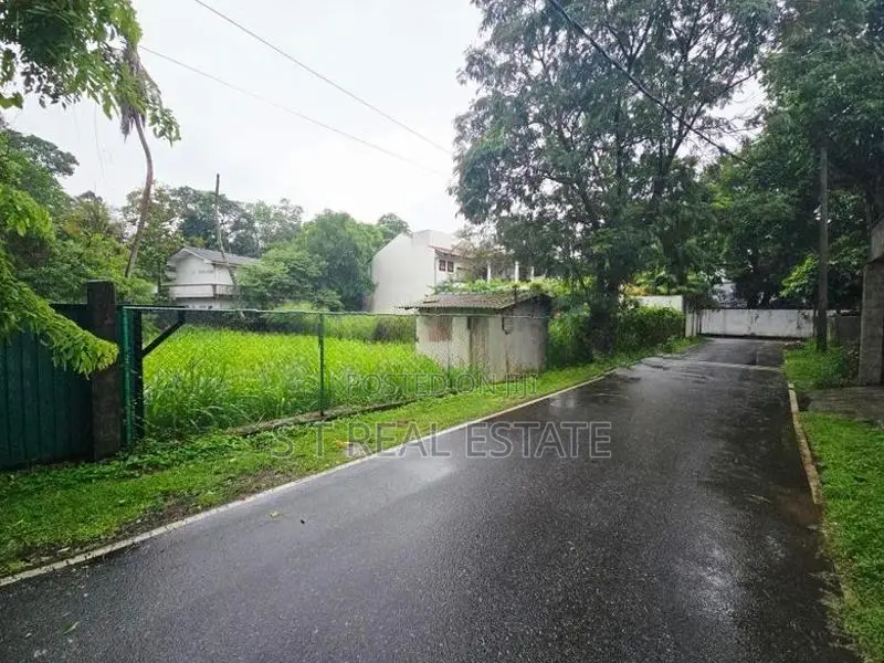 20.3P High Residential Bare Land For Sale In Battaramulla