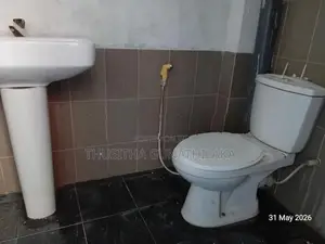 Shop Space for Rent Veyangoda